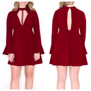 Love Riche Long Sleeve Choker Lace Embroidered Backless Mini Dress S Wine